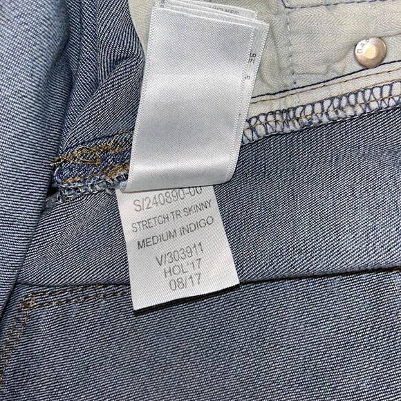 Women's Gap True Skinny Jeans Size 33R - NWT - Picture 9 of 15